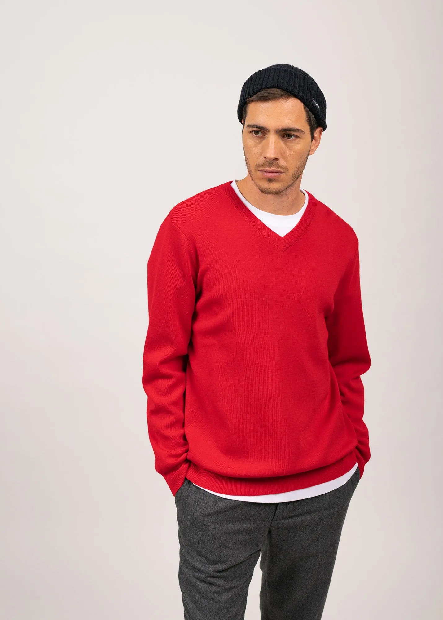 Cuirasse V neck jumper - in soft wool (TULIPE)