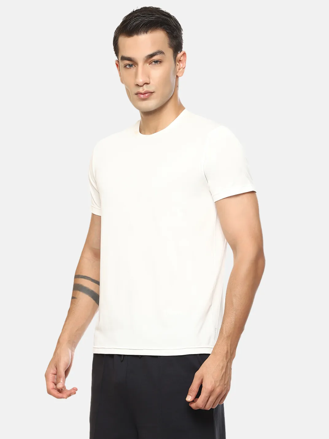 Hummel Genise Men White Poly T-Shirt