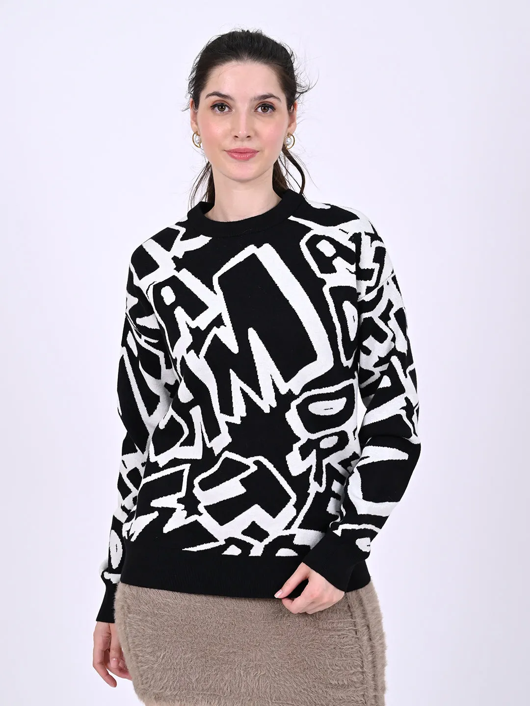 Women Black & White Sweatshirt