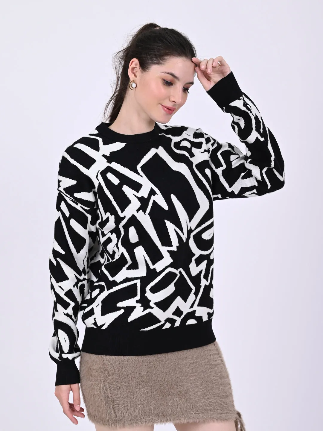 Women Black & White Sweatshirt